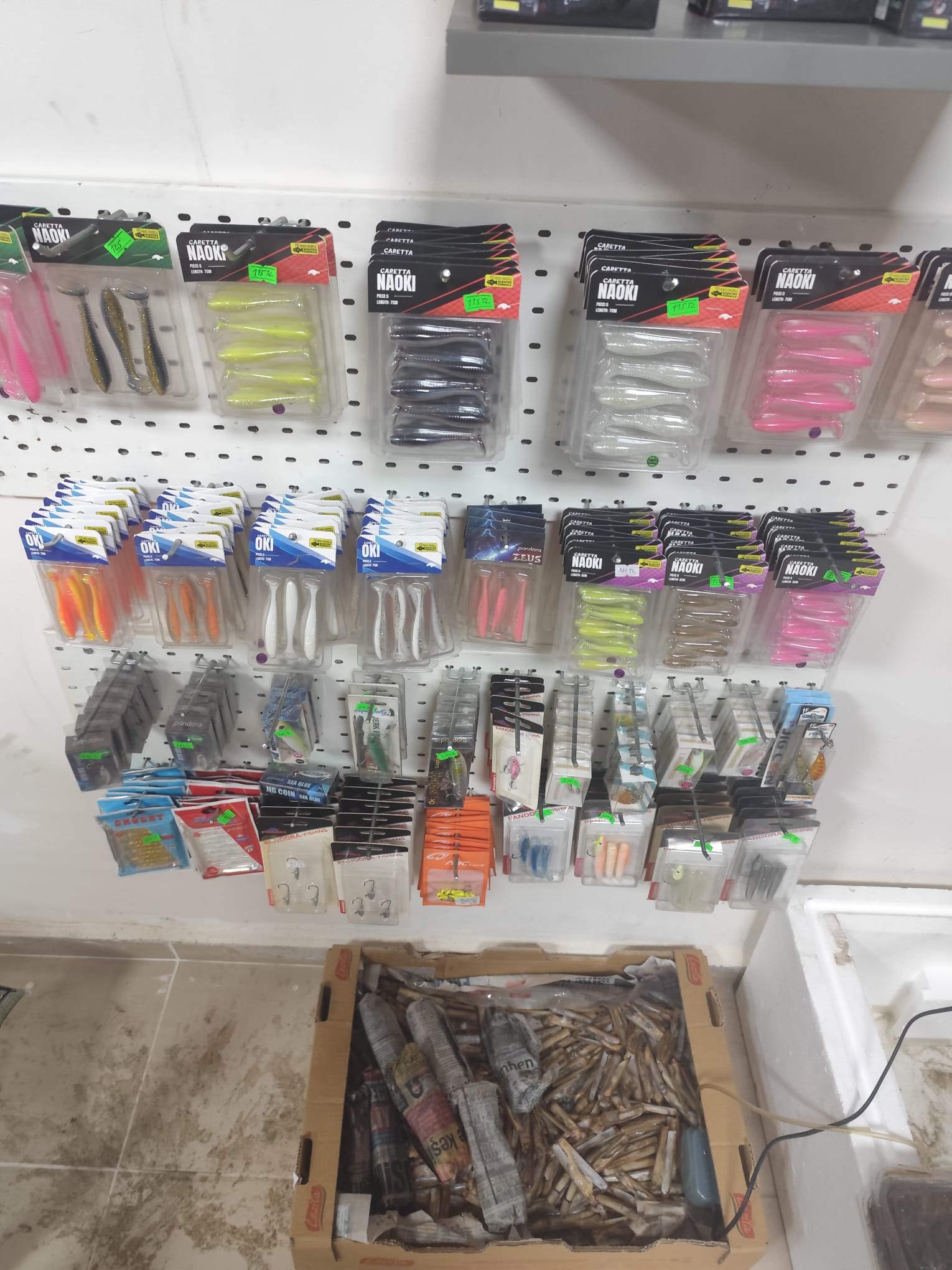 Ada Balık Av Malzemeleri